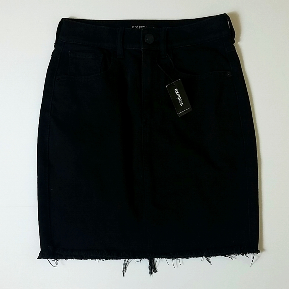 Express black rough hem 5 pocket jean skirt size 00